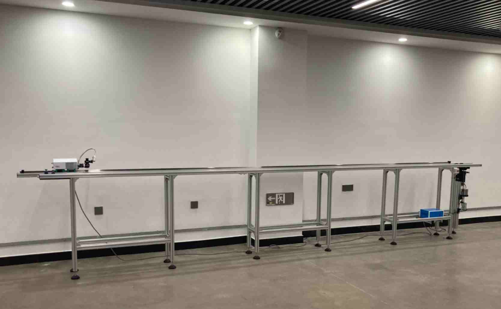 钢卷尺检定台和钢直尺检定台交付浙江方圆